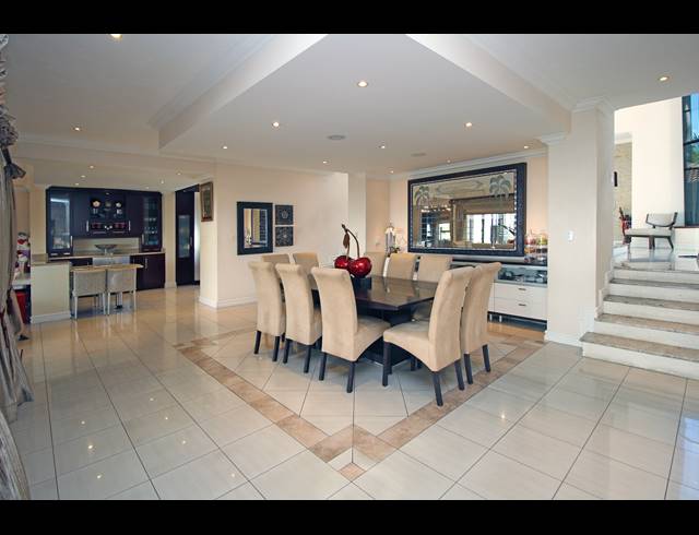 4 BEDROOM HOUSE FOR SALE IN HOUGHTON ESTATE